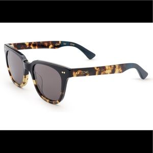 TOMS tortoise sunglasses