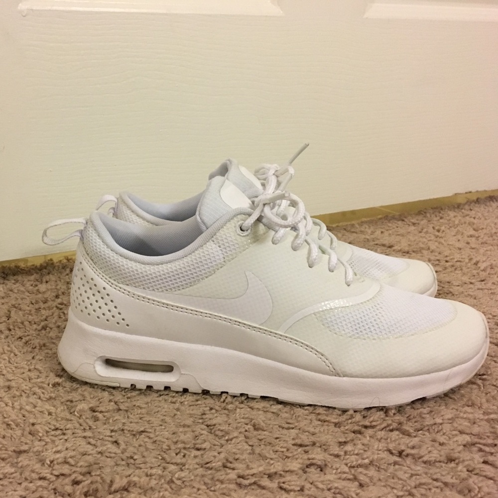 Women's white Nike air max thea