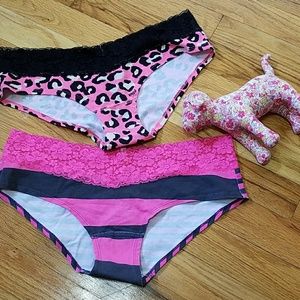 SALE PINK VICTORIA SECRET INTIMATES