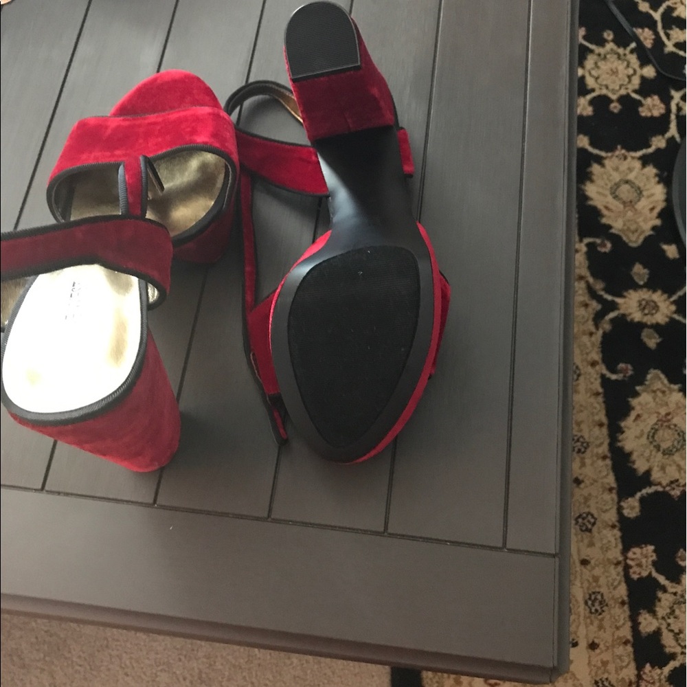 Nine West