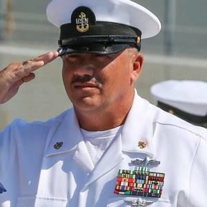 Meet your Posher, Thomas