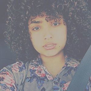 Meet your Posher, Elisabeth