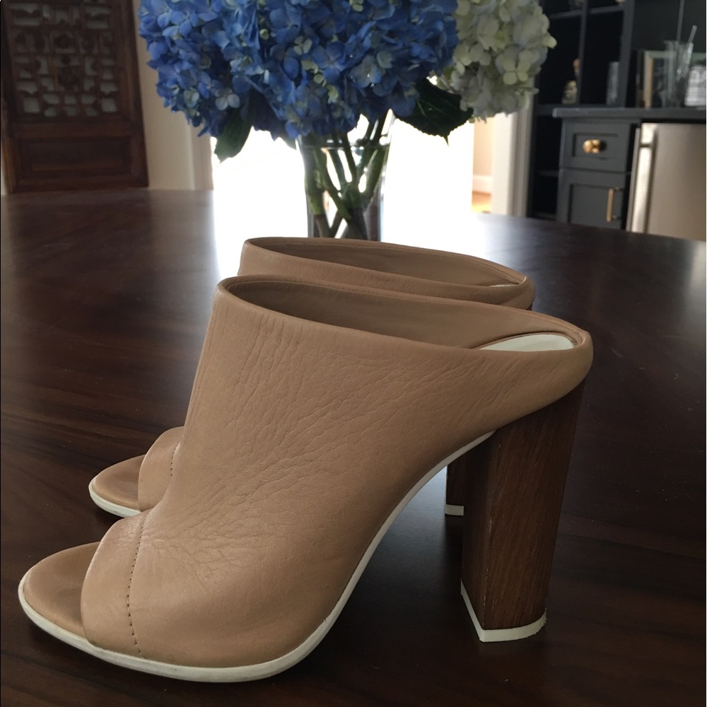 Vince - Allison Mike Nude Leather Shoes