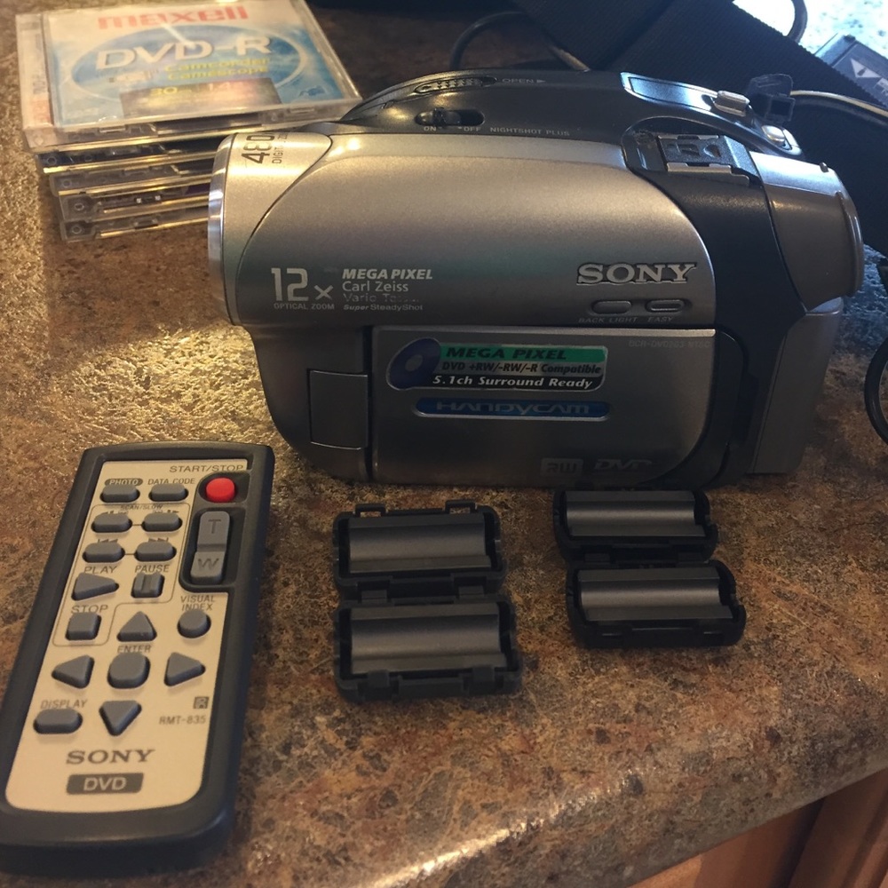Sony Handy cam digital video camera/camcorder