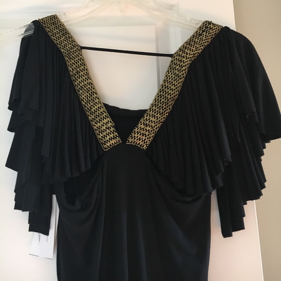 Black top size small - Picture 4 of 7