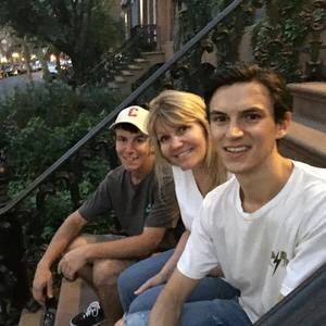 Meet your Posher, Robyn