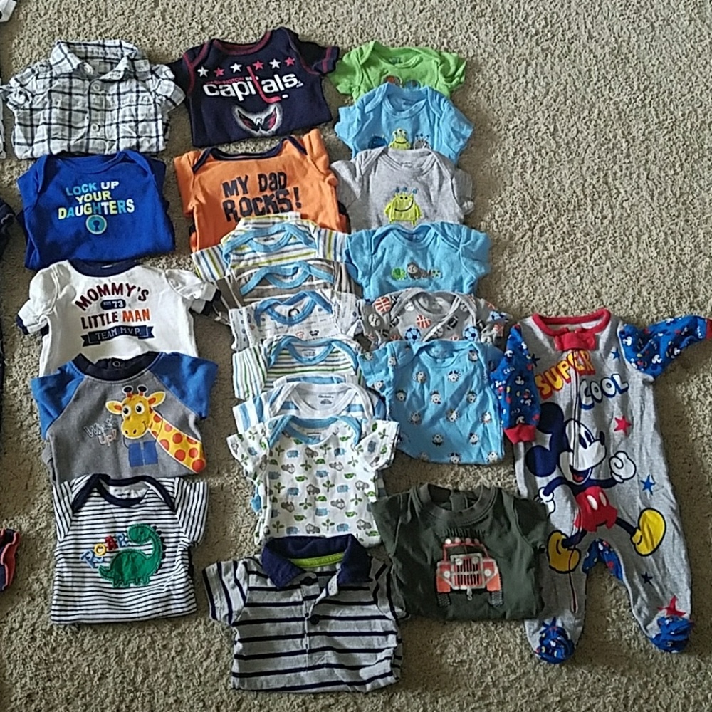 *EVERYTHING MUST GO* CLOSET CLOSING