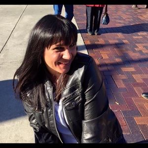 Meet your Posher, Debra