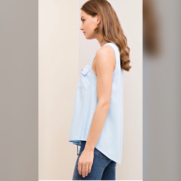 🌸Misty Lace Up Top - Picture 3 of 4