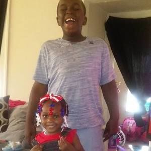 Meet your Posher, Kendra