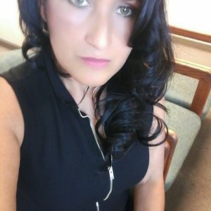 Meet your Posher, Francesca