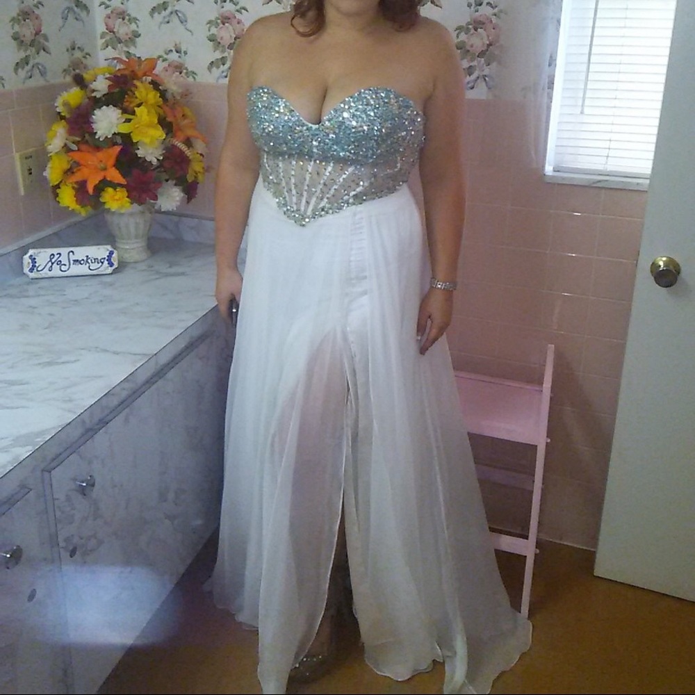 Mac Duggal Prom Pageant Dress size 12/14