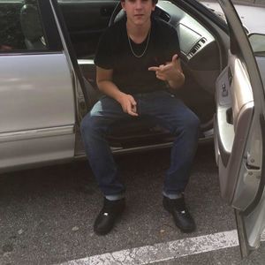 Meet your Posher, Chris