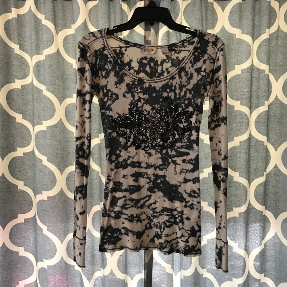 Miss Me long sleeve flannel.