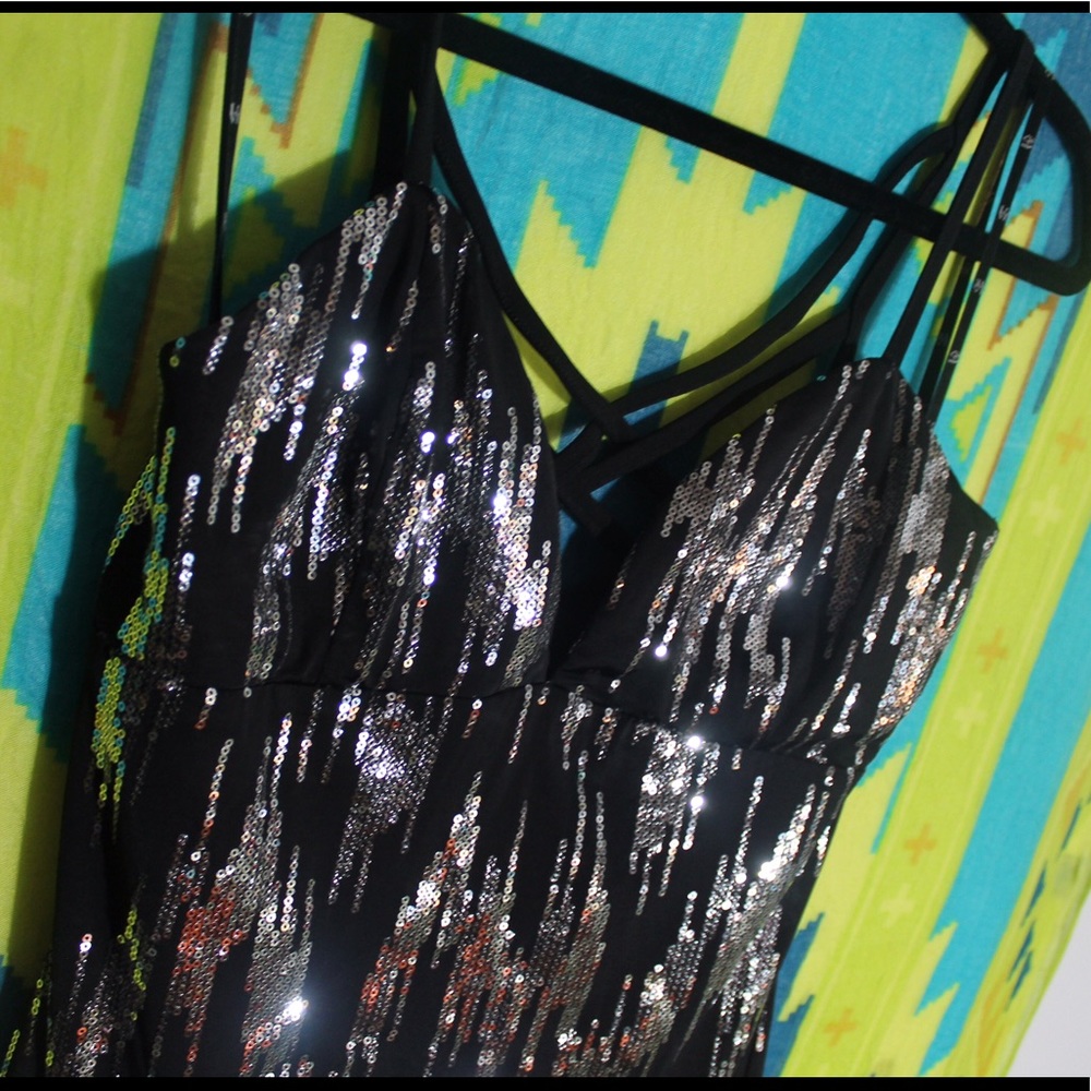 Sexy Sequenced Dress 🖤