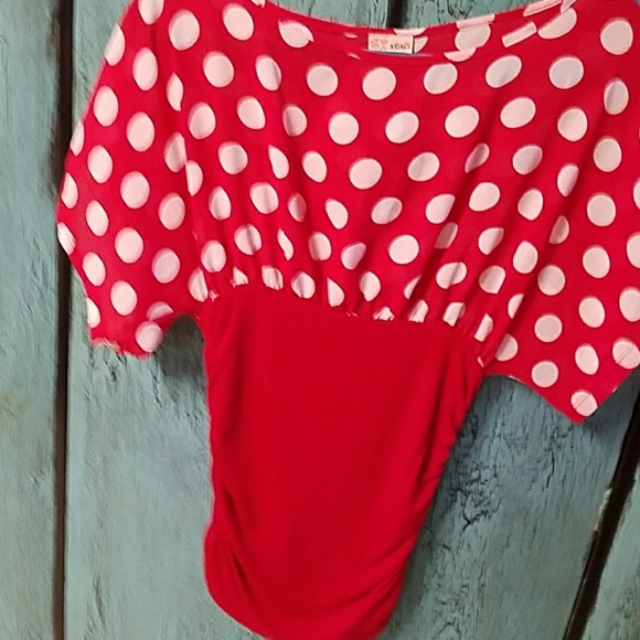 Top - Picture 2 of 2