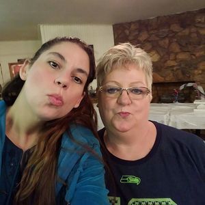 Meet your Posher, Tonya l