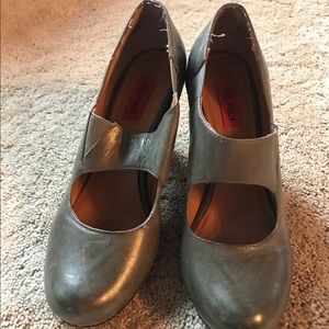 Miz Mooz Simone Pump in Green