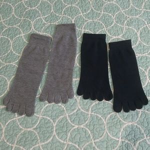 LAST CHANCE 🔥 Grey and Navy toe socks
