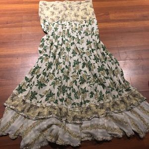 Free People Long floral Maxi Skirt size 4