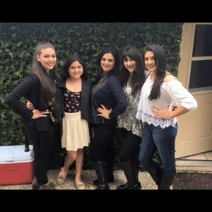 Meet your Posher, Claudette