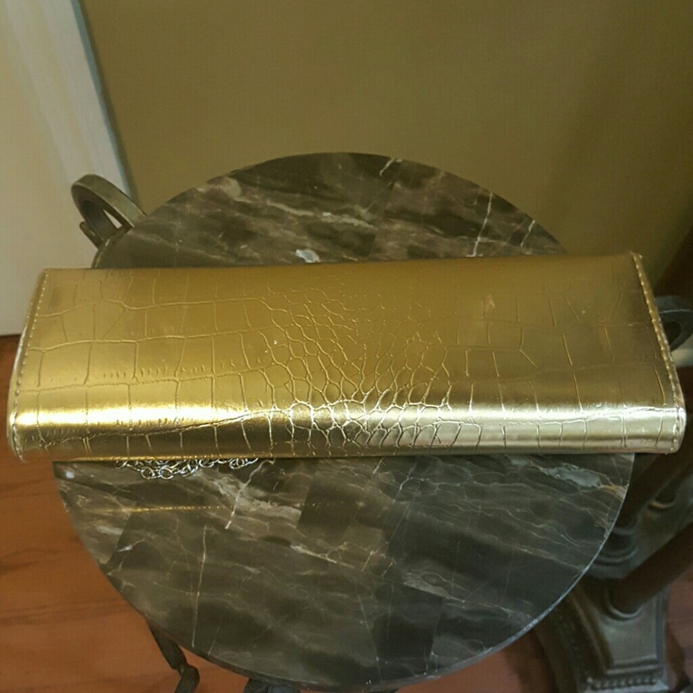 Handbag - Picture 3 of 4