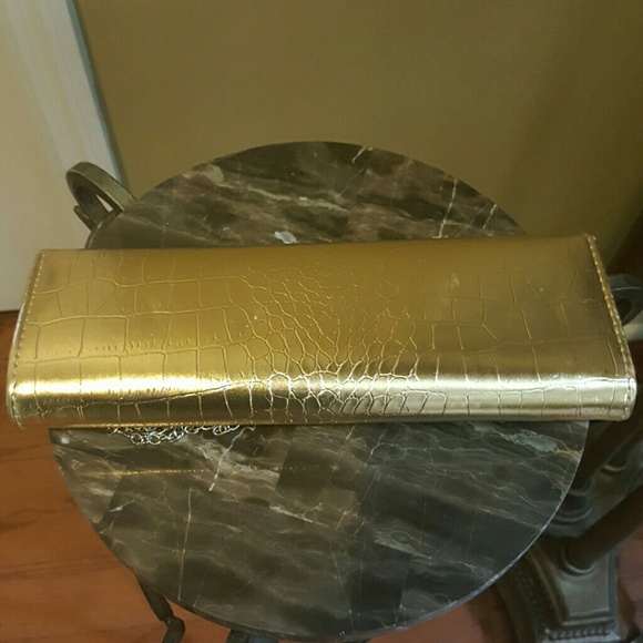 Handbag - Picture 3 of 4