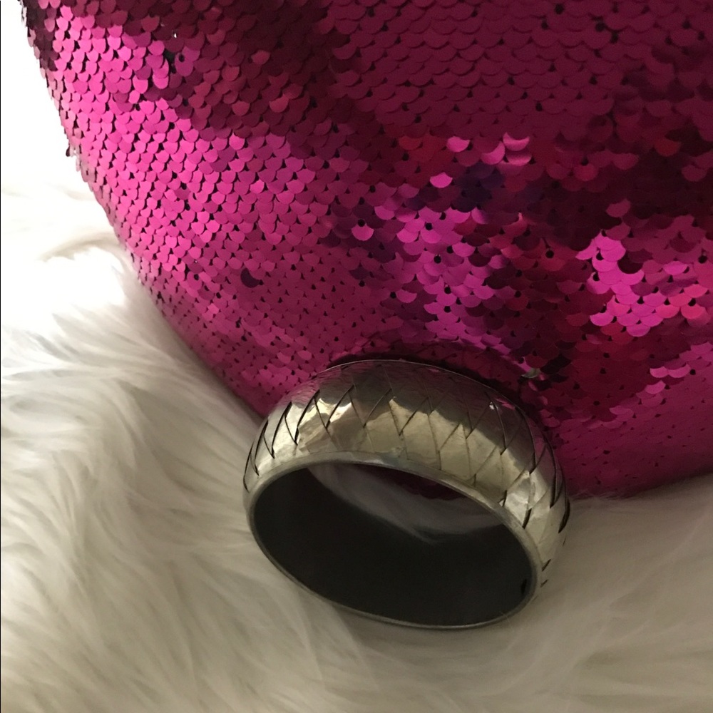 Silver Bangle - Picture 4 of 5