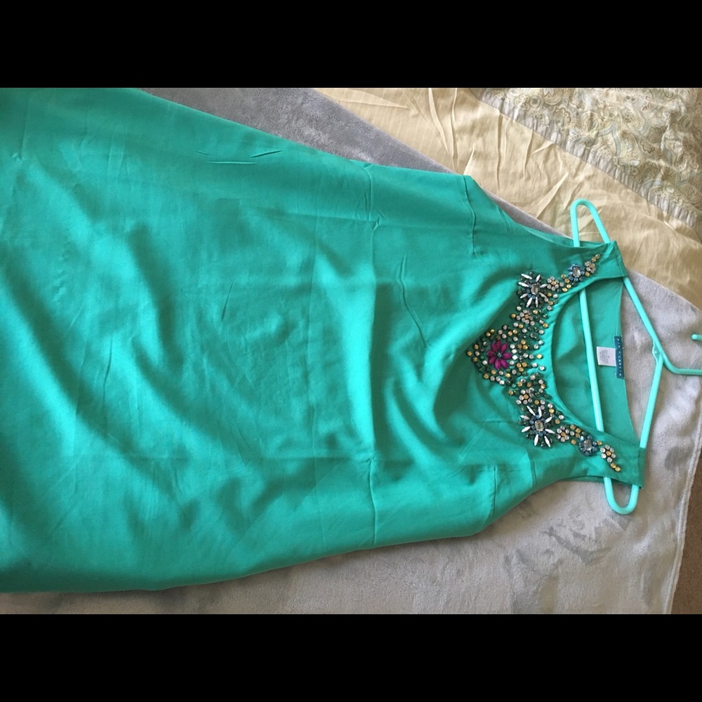Pim Larkin beautiful emerald dress size m
