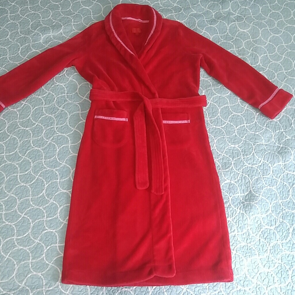 Victoria's Secret cozy fluffy robe - Small S / P