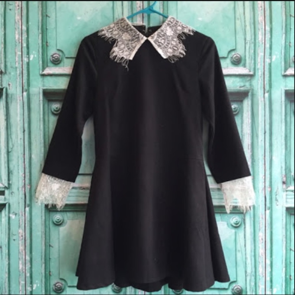 UNIF Doll Lace Dress