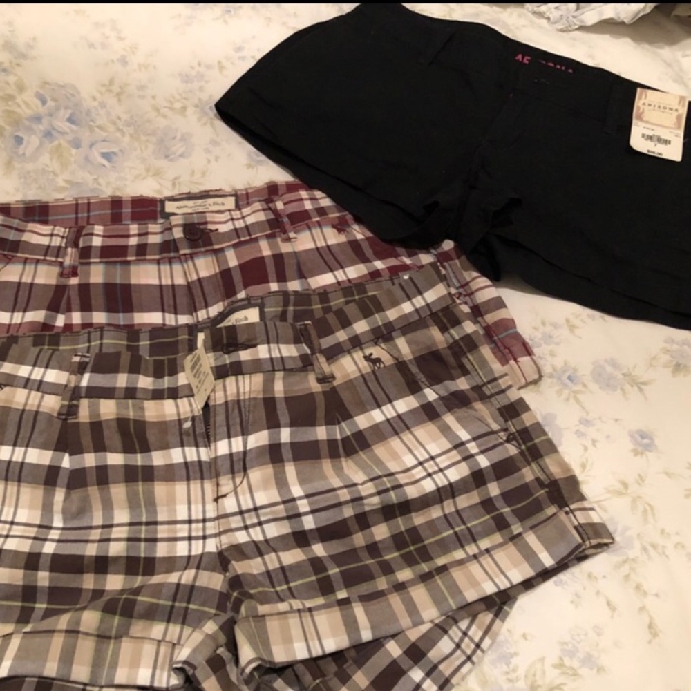 3 Pair of shorts! NWT size 8 Abercrombie and Finch