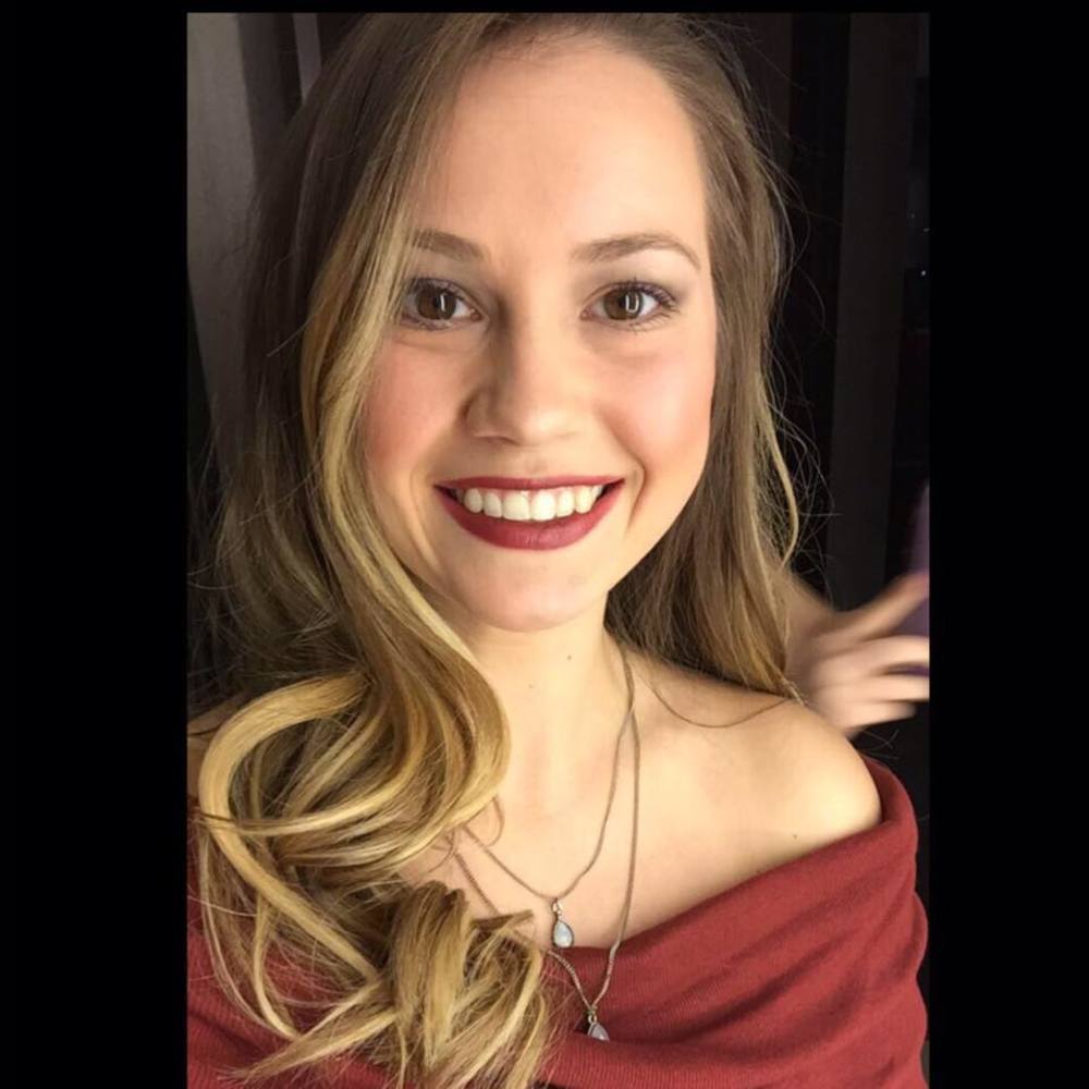 Meet your Posher, Lainey