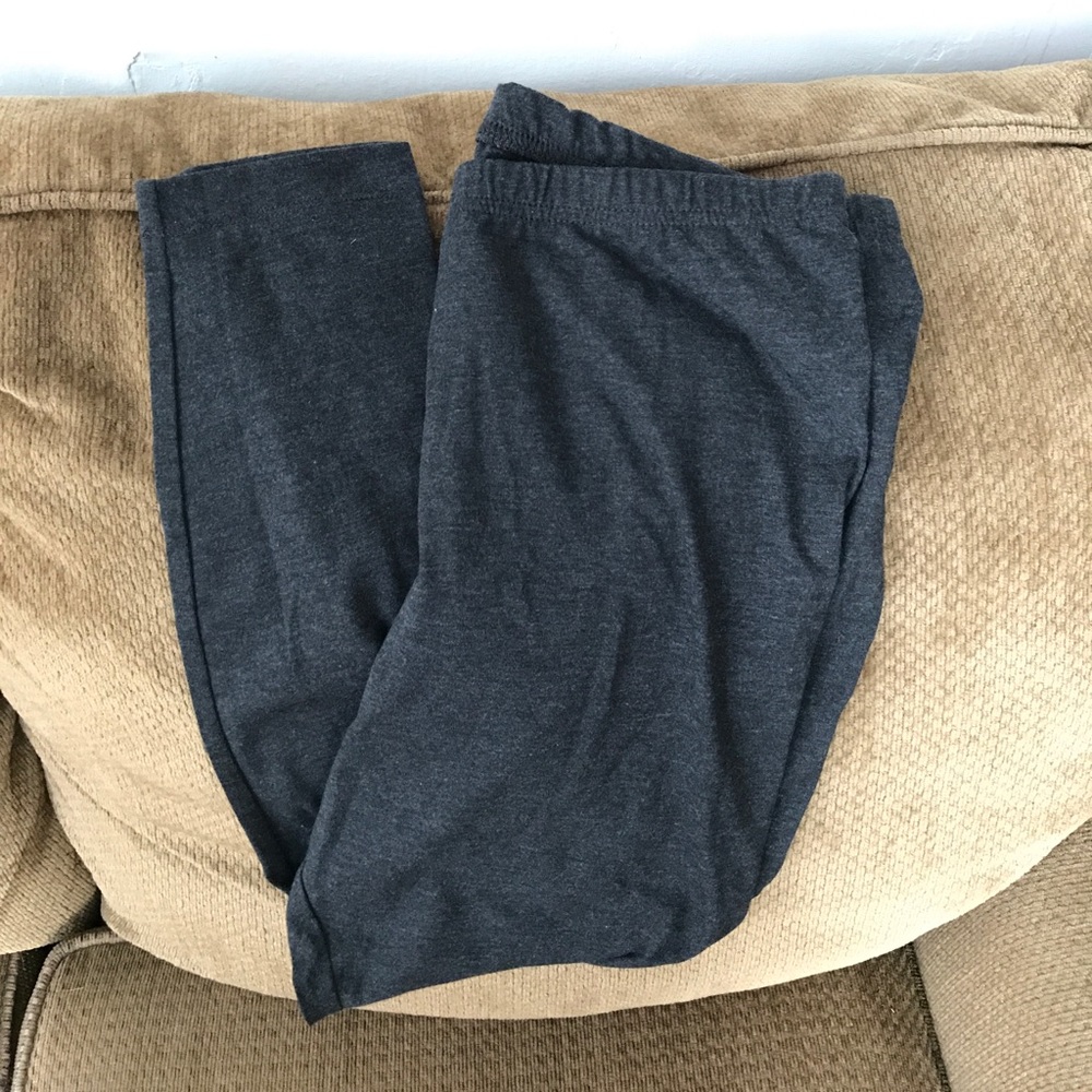 Gray leggings