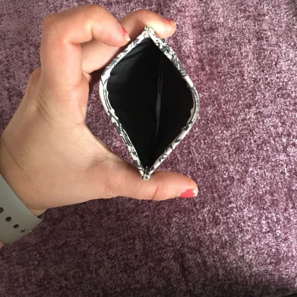 Card holder - Picture 3 of 3