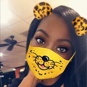 Meet your Posher, Shaquila