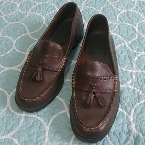 Brown leather tassel loafers