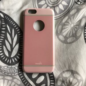 Moshi iPhone 6 case