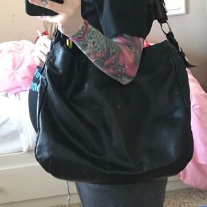 F21 Slouch shoulder bag
