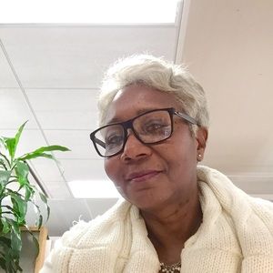 Meet your Posher, Vicky