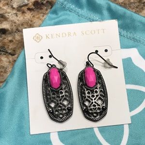 Kendra Scott Custom Gunmetal Emmy earring