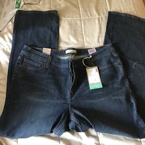 💕new Levi's jeans