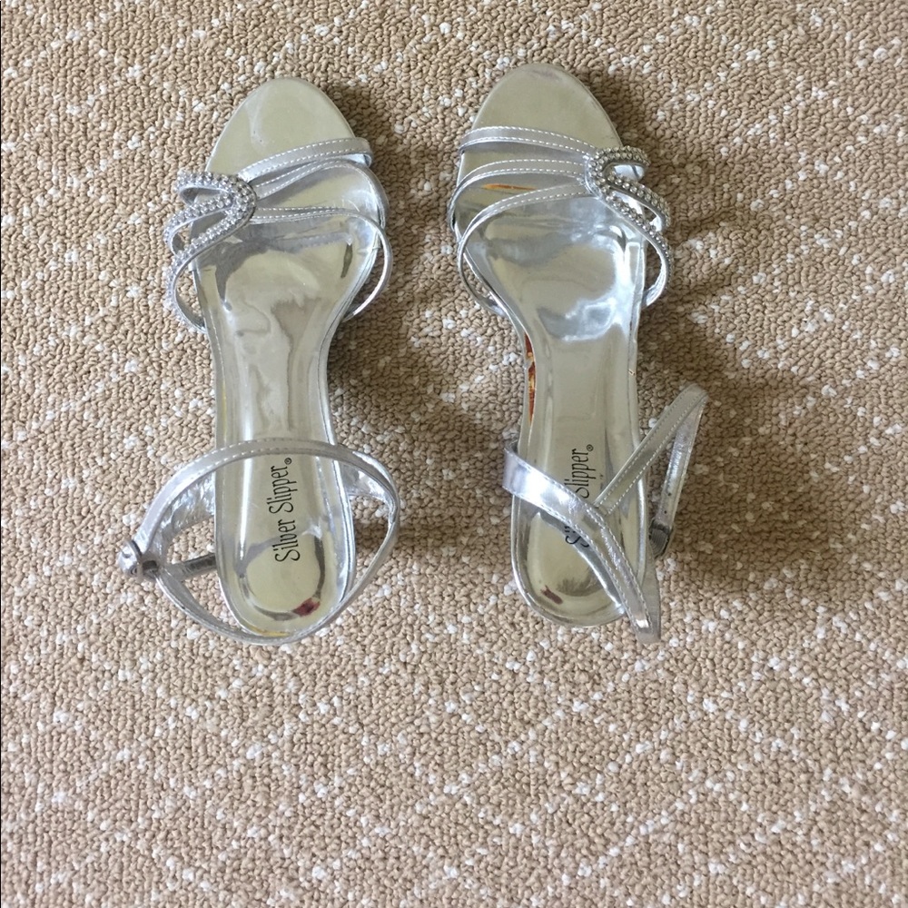 Strappy sandals