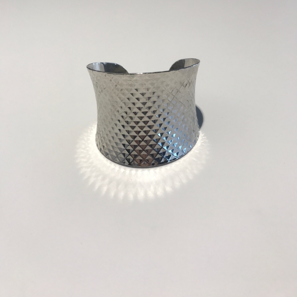 NEW Silver cuff bracelet