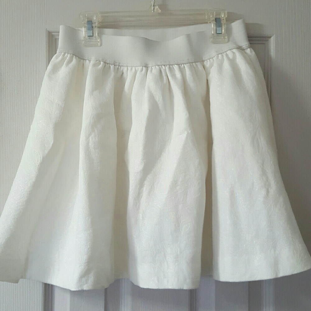 Princess Vera Wang - white jacquard skirt