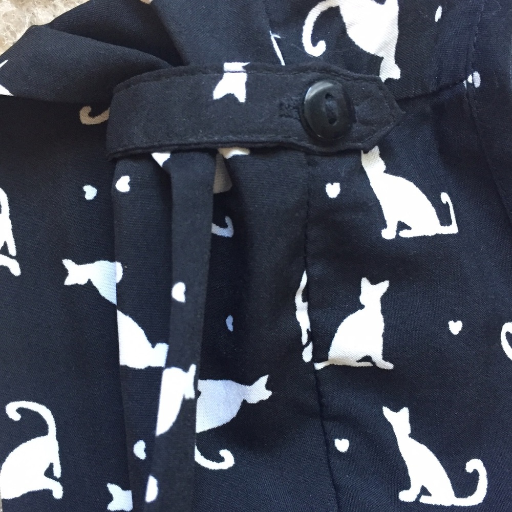 Black and white cat dress 😻 - Picture 3 of 3