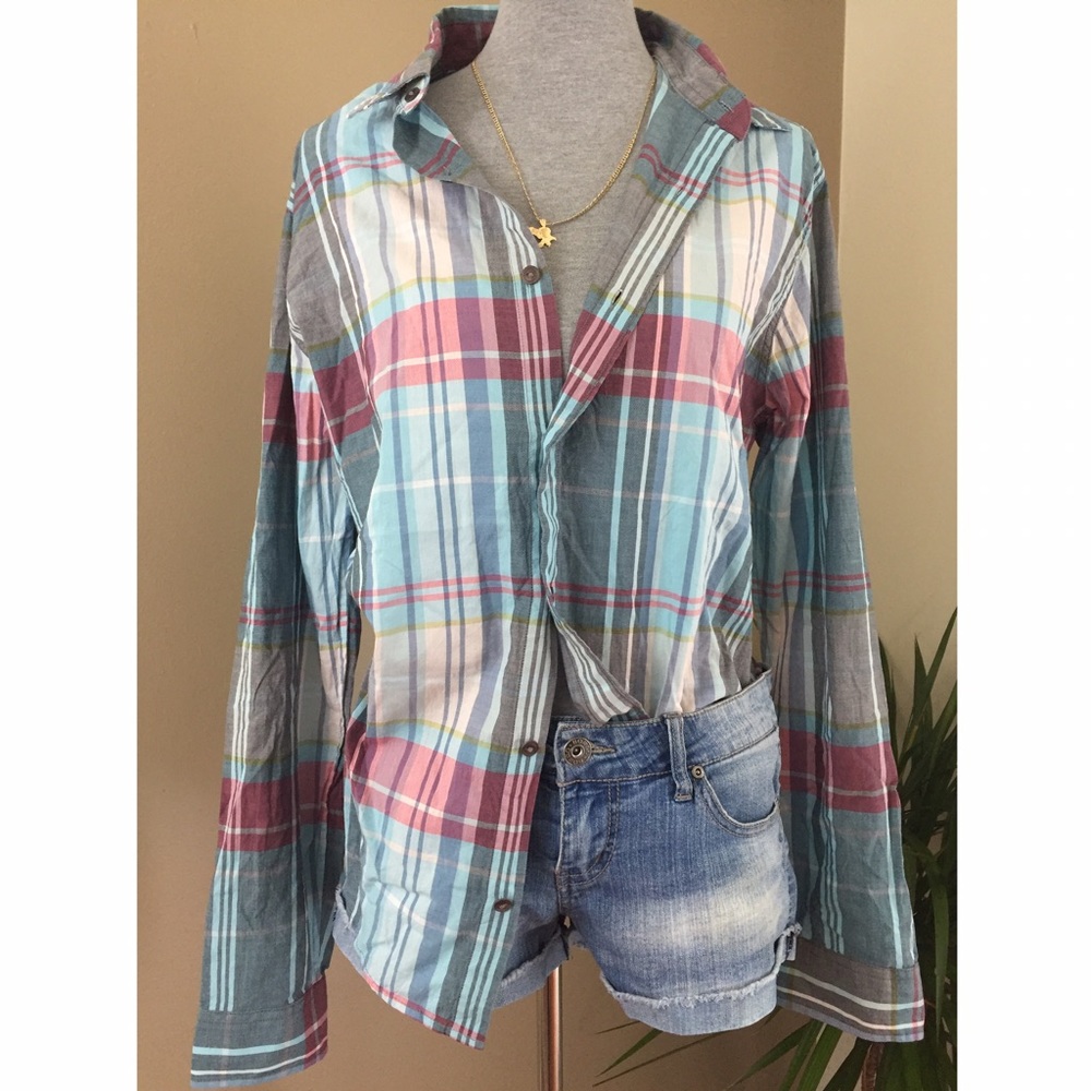 MENS Gap Button Down Flannel size L