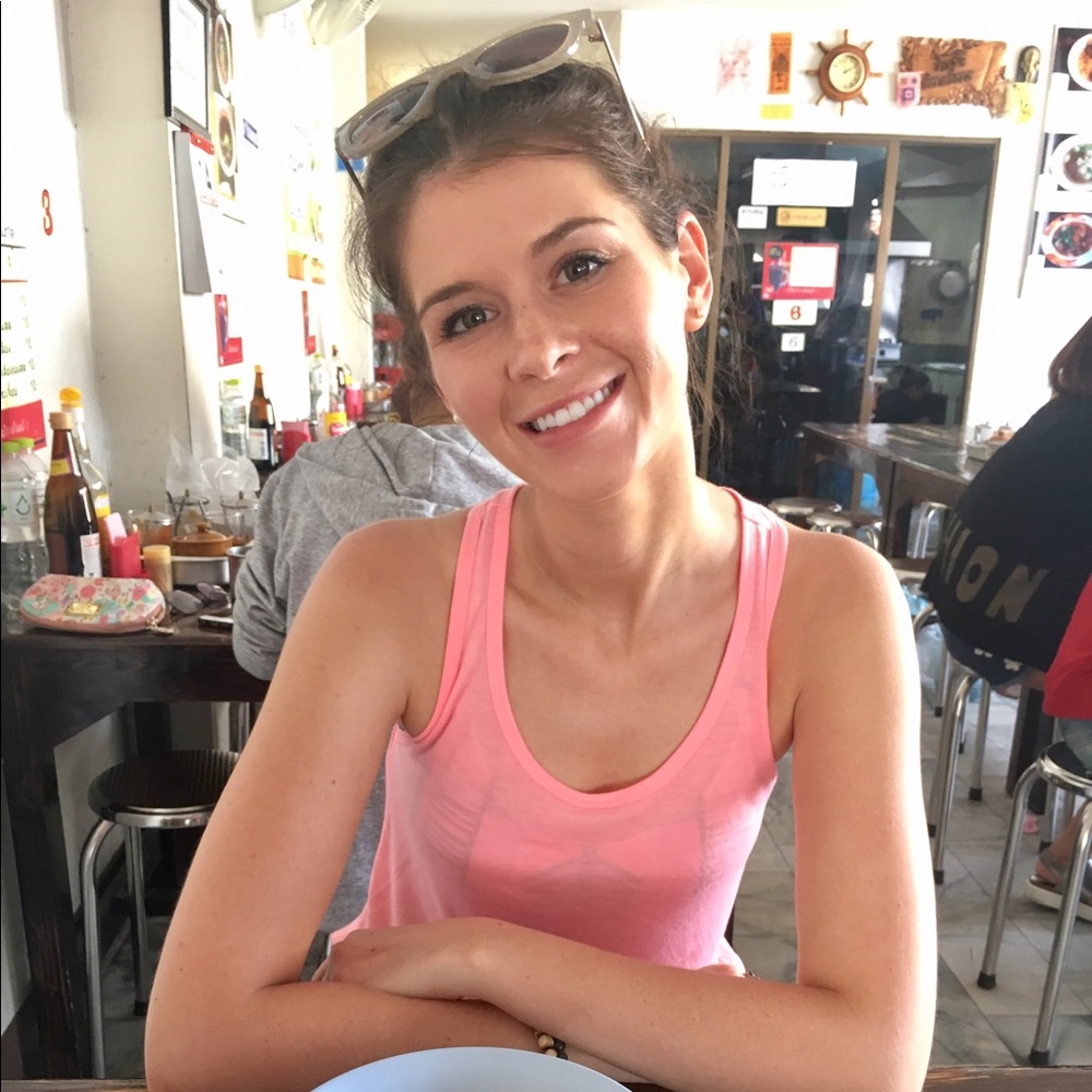 Meet your Posher, Ariel