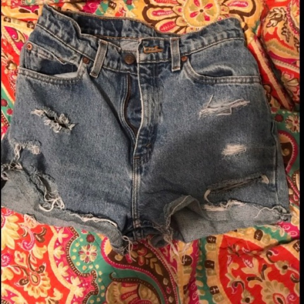 PRICE REDUCED distressed shorts