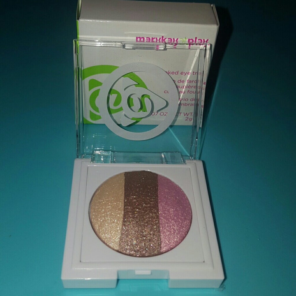 SOLD Mary Kay Baked Eye Trio Neapolitan NIB